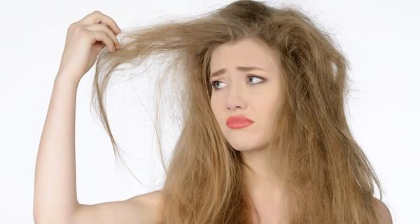 Pourquoi couper les pointes de vos cheveux