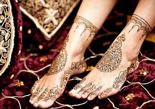 Mehendi: què és. Dibuixos de henna al cos per a principiants. Esbossos, dissenys de tatuatges