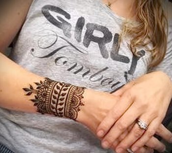 Mehendi: què és. Dibuixos de henna al cos per a principiants. Esbossos, dissenys de tatuatges