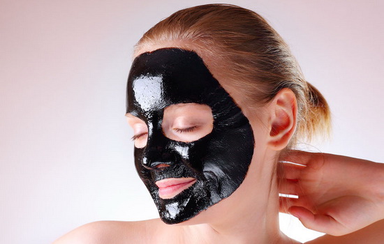 Recette de masque noir. Application étape par étape à domicile