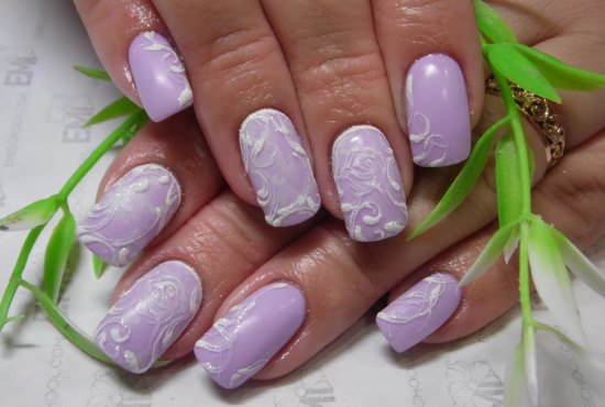 Manicura en colors pastel. Idees suaus de manicura amb fotos