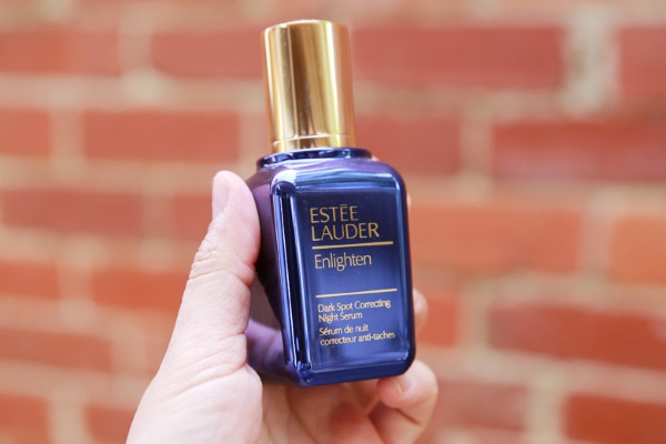 Crema facial Estee Lauder (Estee Lauder): significa combatre les arrugues després de 30, 40, 50 anys