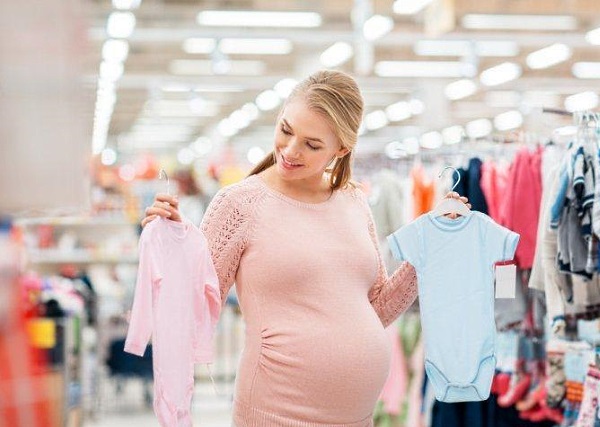 Què regalar a una amiga pel seu aniversari? Què comprar o fer-ho vosaltres mateixos