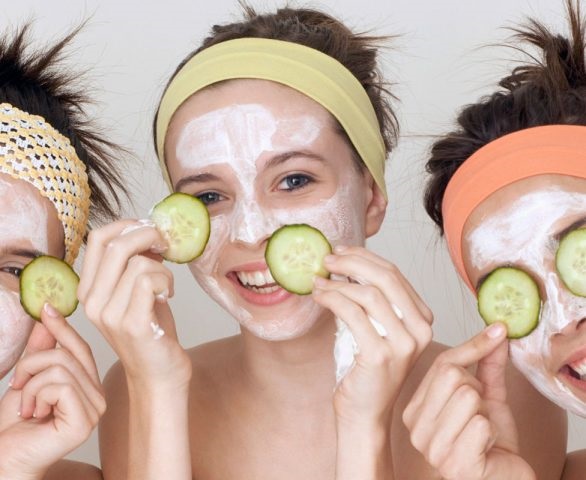 Comment devenir plus belle et attrayante pour une fille bien soignée sans maquillage, mince et intelligente