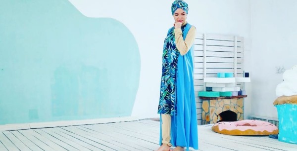 Banyador musulmà burkini. Models, fotos, preus, on comprar a Moscou, Makhachkala, Sant Petersburg, Kazan