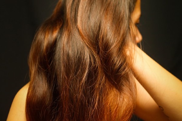 Coupes de cheveux volumineuses pour femmes pour cheveux courts avec et sans frange, pour cheveux fins. Une photo