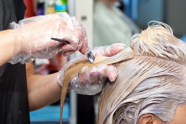 Couleur de cheveux violet cendré. Photo, qui convient. Peintures, techniques de teinture