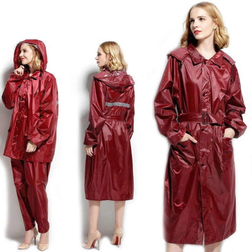 Impermeable femení amb caputxa: impermeable elegant, vestit, mono. Estils, foto