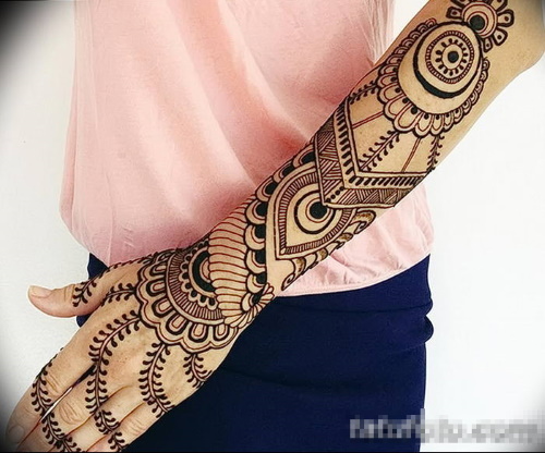 Mehendi à portée de main pour les débutants. Croquis photo, dessins étape par étape