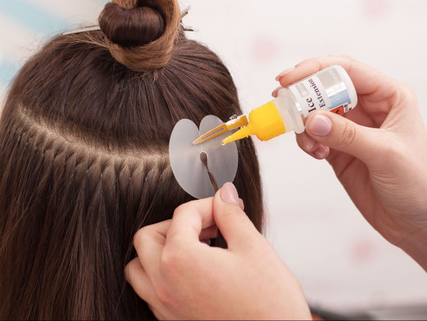 Extension de cheveux pour cheveux courts. Photo avant et après bande, Hollywood, capsule. Prix